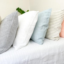 Load image into Gallery viewer, Duck egg blue sheets set
